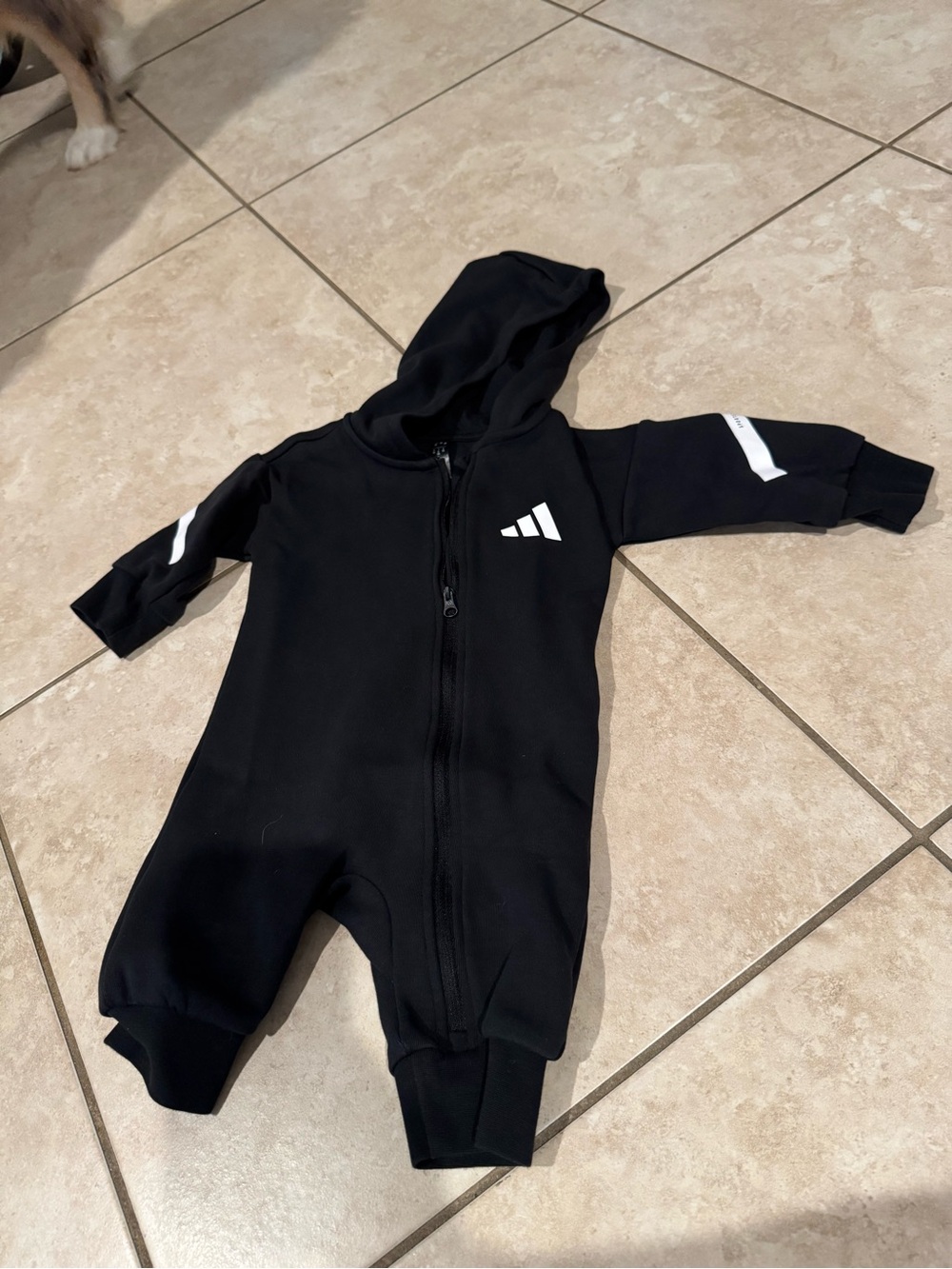 adidas Black Crewneck Sweatshirt with Subtle Tag Logo